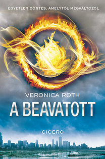 Veronica Roth: A beavatott