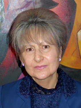 Dr. Székely Katalin szerző