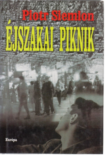 Piotr Siemion: Éjszakai piknik antikvár