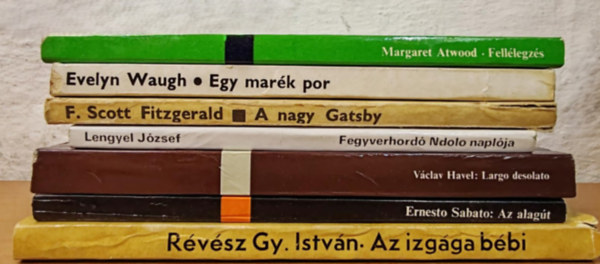 Margaret Atwood, Evelyn Waugh, Scott Fitzgerald, Lengyel József, Václav Havel, Ernesto Sabato, Révész Gy. István: Szórakoztató irodalmi könyvcsomag antikvár