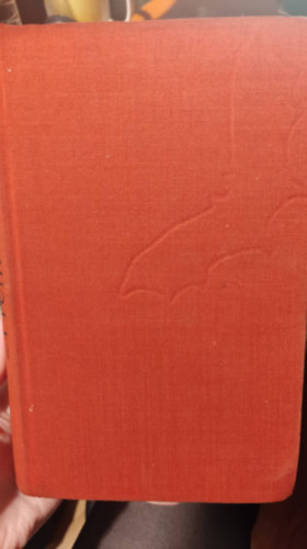 Edward Bulwer-Lytton, Nathaniel Hawthorne, Edgar Allen Poe, Charles Dickens, Sheridan Le Fanu, Wilkie Collins, Mark Twain, Ambrose Bierce, Bram Stoker, R. L. Stevenson, H. G. Wells, Saki (H. H. Munro), W. S. Maugham, Dorothy Sayers, James Thurber, L. P. Hartley, Christianna Brand, Daphne du Maurier, Angus Wilson, Muriel Spark, Evelyn E. Smith, Borbás Mária (szerk.): 21 rémes történet antikvár
