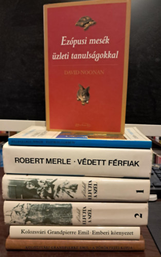 Robert Merle, Alberto Moravia, David Noonan, Margaret Mitchell, Kolozsvári Grandpierre Emil: 6 db regény (7 kötetben) KÖNYVMENTŐ AJÁNLAT: Védett férfiak+ Római történetek+ Ezópusi mesék üzleti tanulságokkal+ Elfújta a szél I-II.+ Emberi környezet+ A törökfejes kopja antikvár