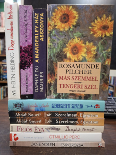 Helen Fielding, Ahdaf Soueif, Daphne Du Maurier, Fejős Éva, Nyitray György, Jane Yolen, Szántai Andrea, Nora Roberts, Rosamunde Pilcher: 9 db romantikus regény, KÖNYVMENTŐ AJÁNLAT: Nagy szerelmem törénete, Szerelmem, Egyiptom 1-2., A Manderley-ház asszonya, Bangkok, tranzit, Ötmillió perc, Csipkerózsika, Szemenszedett szerelem, A bátorság kulcsa, Más szemmel-Tengeri szél antikvár