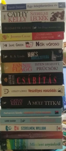 Freya North, Rita Haowart, Lian Dolan, Laurie Graham, Rebecca Wells, Cathy Kelly, Lesley Lokko, Sally-Anne Robinson, Fannie Flagg, K. A. Linde, Jane Green, Jennifer Cruise, Elizabeth Adler, Sarah Dessen: 15 db-os KÖNYVMENTŐ AJÁNLAT, romantikus: Egy felejthetetlen év+ Szerelmi leckék+ San Diego mindent visz+ Szerelmes szélhámosok+ Nők városa+ Nincs kötelezettség+ Isten hozott, Prücsök!+ Csábítás+ Veszélyes vonzódás+ A múlt titkai+ Vagány nők klubja+ antikvár