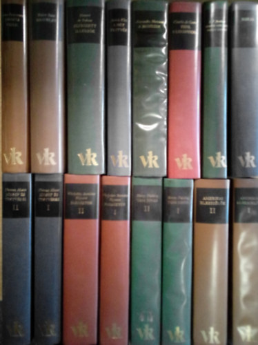 Ivan Turgenyev, Walter Scott, Balzac, Aleksis Kivi, Alessandro Manzoni, Charles de Coster, J. P. Jacobsen, Thomas Mann, Wladyslav Stanislav Reymont, Henry Fielding: 16 db. kötet a  Világirodalom Klasszikusaiból: Tavaszi vizek, Waverley, Elveszett illúziók, A hét testvér, A jegyesek,  Thyl Ulenspiegel, Marie Grubbe - Niels Lyhne, József és testvérei, I-II. Parasztok I.-II. könyv