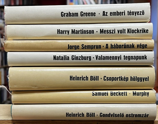 Graham Greene, Harry Martinson, Jorge Semprún, Natalia Ginzburg, Heinrich Böll, Samuel Beckett: 7 db Magvető világkönyvtár kötet: Az emberi tényező, Messzi volt Klockrike, A háborúnak vége, Valamennyi tegnapunk, Csoportkép hölggyel, Murphy, Gondviselő ostromzár antikvár