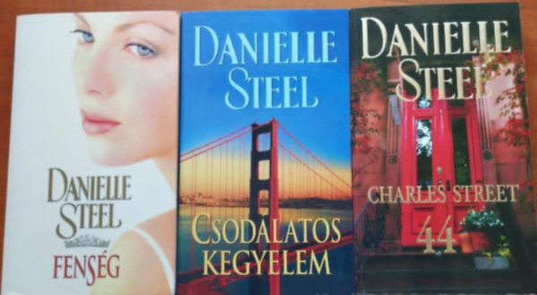 Danille Steel: 3db Danielle Steel könyvcsomag: Charles Street 44,Csodálatos kegyelem,Fenség antikvár