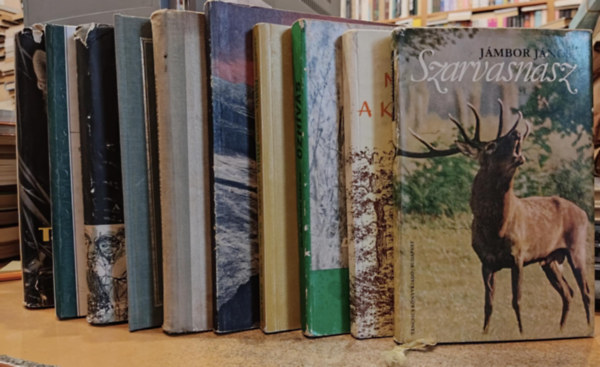 Szalay István, Jámbor János, Dr. Bertóti István, Földes László, Soltész Béla, Róna István, Kovásznai Kováts István, Révay József, Véber Károly, Csathó Kálmán: 10 db vadászat: Magasles a kékes alatt; Szarvasnász; Őzhívás;Lövés a hegyekben; Vadász írások, receptek; Híres vadászkalandok; A vadászat barátja; A boldog vadászok; Medvék, őzek, farkasok;Tavasztól tavaszig antikvár