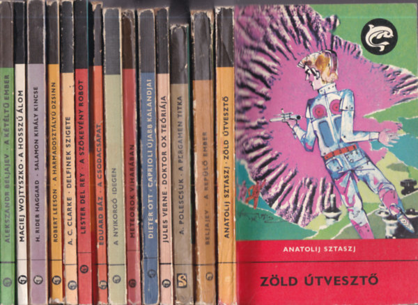 14 db. sci-fi témájú Delfin könyvek (Zöld útvesztő + A repülő ember + A pergamen titka + Doktor Ox teóriája + Caprioli újabb kalandjai + Meteorok viharában + A nyikorgó idegen + A csodacsapat + A szökevény robot + Delfinek szigete + A harmadosztályú... antikvár