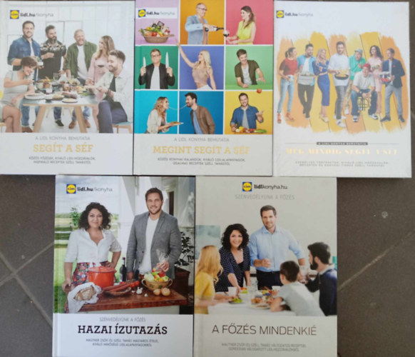 Széll Tamás, Mautner Zsófi, Széll Tamás - Mautner Zsófi, LiDL: LIDL konyha gasztronómiai könyvcsomag (5db) Segít a séf / Megint segít a séf / Még mindig segít a séf / Hazai ízutazás / A főzés mindenkié antikvár