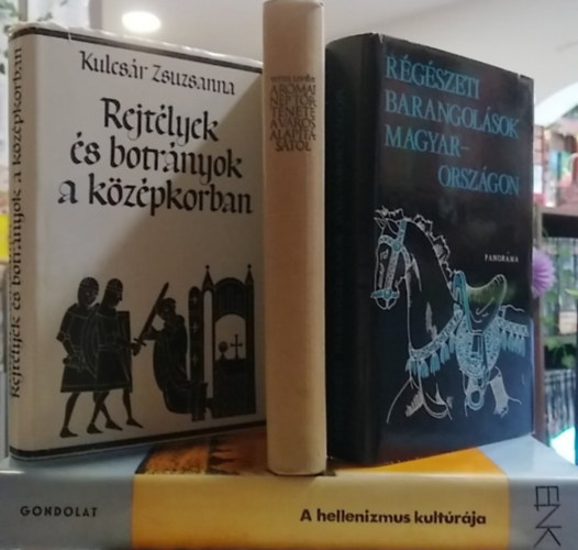 Anna Swiderkowna: 4 db-os könyvcsomag, művelődéstörténet: A hellenizmus kultúrája+ A római nép története a város alapításától+ Régészeti barangolások Magyarországon+ Relytélyek és botrányok a középkorban antikvár