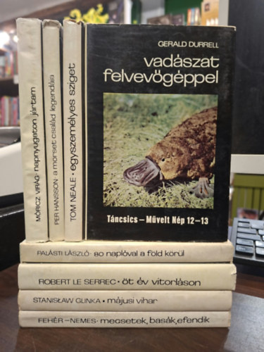 Palásti László, Robert Le Serrec, Stanislaw Glinka, Fehér Klára-Nemes László, Móricz Virág, Per Hansson, Tom Neale, Gerald Durrell: Táncsics - Művelt Nép 12=13 sorozat (8db), KÖNYVMENTŐ AJÁNLAT: 80 naplóval a Föld körül, Öt év vitorláson, Májusi vihar, Mecsetek, basák, efendik, Napnyugaton jártam, A Morset család legendája, Egyszemélyes sziget, Vadászat felvevőgéppel antikvár