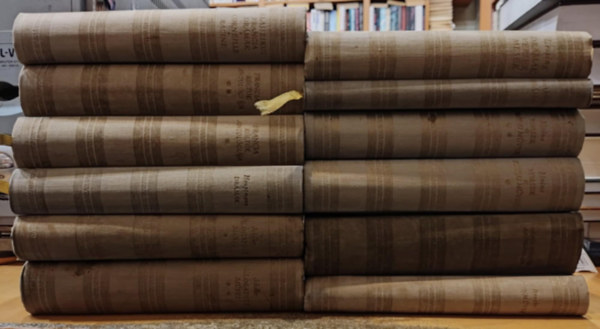 Schiller, Gerhart Hauptmann, Lessing, Brecht, Heine, Aiszkhülosz: 12 db szépirodalom: Aiszkhülosz drámái; Klasszikus francia drámák; Versek és prózai művek I-II.; Görög költők antológiája; Színművek; Francia költők antológiája I-II; Drámák, versek, mesék; Hauotmann Drámák; Schiller válogatott művei I-II. antikvár