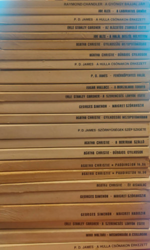 Joe Alex, Raymond Chandler, P. D. James, Erle Stanley Gardner, Agatha Christie, Edgar Wallace, Georges Simenon: 21 db Krimi kötet antikvár