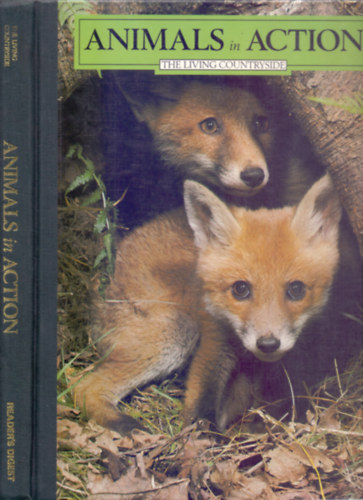 Consultant: Robert Gibbons: Animals in Action - The Living Countryside antikvár