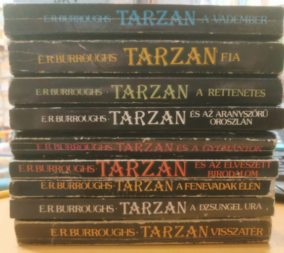 Edgar Rice Burroughs: 9 db Tarzan: A vadember; Fia; A rettenetes; És az aranyszőrű oroszlán; és a gyémántok; és az elveszett birodalom; a fenevadak élén; a dzsungel ura; visszatér antikvár