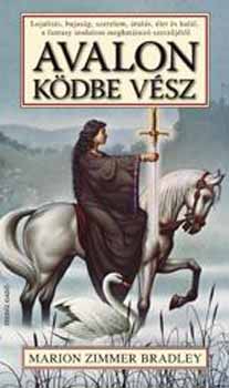 Marion Zimmer Bradley: Avalon ködbe vész antikvár