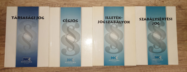 4 jogi tárgyú kiadvány a Novissima kiadó gondozásában: Társasági jog, Cégjog, Illetékjogszabályok, Szabálysértési jog antikvár
