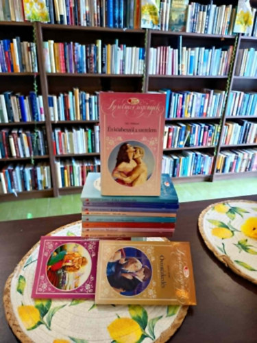 Helen Conrad, Jeanette Darwin, Barbara Boswell, Elizabeth Barrett, Ellie Winslow, Marianne Shock, Billie Green, Diana Morgan, Joann Robb: Vörös rózsa 11 darabos KÖNYVMENTŐ AJÁNLAT: Édes elszámolás, Titkos viszony, Erős kisértés, Mérték után, A sebesség megszállottja, Mélykék tenger, Vezércsel, Wisconsin grófja, És közbeszól a szerelem, Tündöklő álmok, Óvintézkedés antikvár