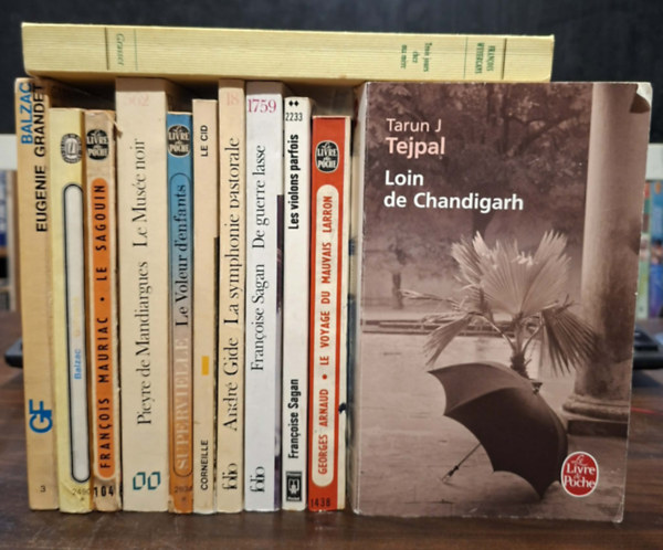 François Weyergans, André Gide, Corneille, Georges Arnaud, Françoise Sagan, Jules Supervielle, André Pieyre de Mandiargues, Tarun Tejpal, Francois Mauriac, Honoré de Balzac: Francia nyelvű regények 12 db, KÖNYVMENTŐ AJÁNLAT: Trois jours chez ma mère, La Symphonie pastorale, le Cid, Le Voyage du mauvais larron, Les violons parfois, De guerre lasse, Le voleur d'enfants, Le musée noir, Loin de Chandigarh, Le sagouin, antikvár
