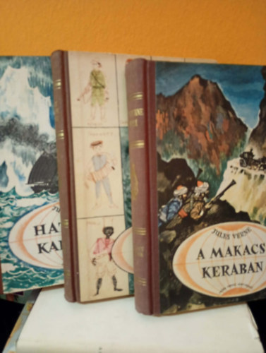 Verne Jules, Verne Gyula: 3 db Jules Verne mű a Móra Könykiadó sorozatából - Hatteras kapitány - Kétévi vakáció - A makacs Keraban antikvár