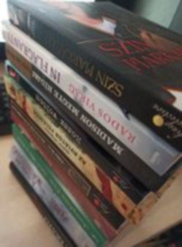 Marco Caldera, Rados Virág, Robert J. Waller, Antonio Ferrara, Melanie Benjamin, Libba Bray, Gina B. Nahai, Josephine Cox, Nora Roberts: 10db romantikus regény: Szin markában+ In Flagranti+ Madison megye hídjai+ Rossz voltam+ Az aviátor felesége+ Rettentő gyönyörűség+ A csend fátyla+ Váltsd valóra az álmod+ A három sorsistennő+ Orosz erato könyv