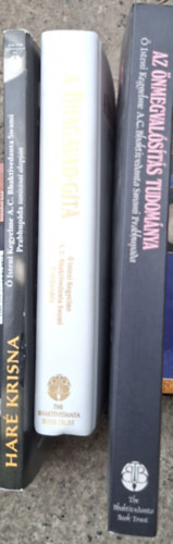 Az önmegvalósítás tudománya + A Bhagavad-gita úgy ahogy van + Haré Krisna mantrázz és légy boldog ( 3 db könyv ) antikvár