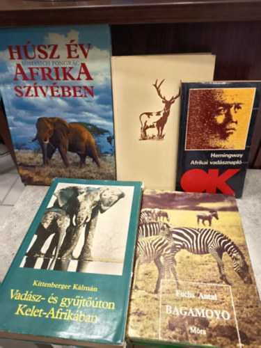 Somssich Pongrác, Kittenberger Kálmán, Fuchs Antal, Czifferszky István, Ernest Hemingway: Vadászat könyvcsomag 5 darabos KÖNYVMENTŐ AJÁNLAT: Afrikai vadásznapló, A gemenci bak és más vadászelbeszélések, Bagamoyo, Vadász-és gyűjtőúton Kelet- Afrikában, Húsz év Afrika szívében antikvár