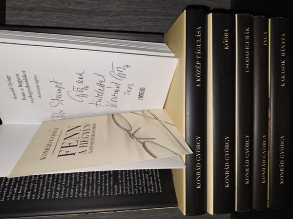 Konrád György: Fenn a hegyen napfogyatkozáskor (dedikált),  A közép tágulása, Kőóra, Csodafigurák, Inga, Kakasok bánata - 6 könyv antikvár
