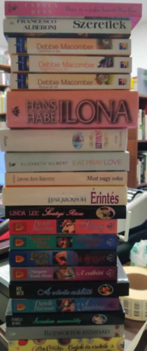 Debbie Macomber, Hans Habe, Elizabeth Gilbert, Lisa Jackson, Lorraine Heath, könyvcsomag, Francesco Alberoni, Alexandra Ripley, Jayne Anna Krentz, Margaret Evans Porter, Lorraine Heath, Danelle Harmon, Sue Rich, Azadeh Moaveni, Carola Dunn: KÖNYVMENTŐ AJÁNLAT 20 db romantikus mű: Áfonya tér 44. +Ízek, imák, szerelemek +Csajok és csokik 3. +Rúzsfoltos dzsihád +Érintés+ Ártatlan szenvedély+ A veszedelmes+ A vörös csábító+ A csábító+ Vak végzet+ Tisztességtelen ajánlat+ A dacos+ Sivatagi Rózsa+ antikvár