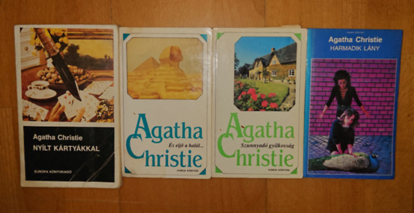 Agatha Christie: 4 Agatha Christie-könyv: Harmadik lány, Szunnyadó gyilkosság, És eljő a halál..., Nyílt kártyákkal antikvár