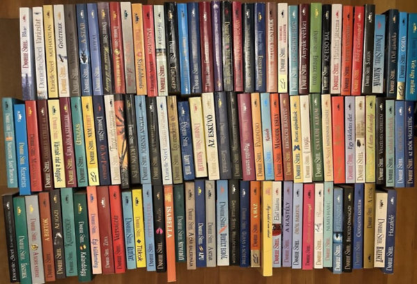 Danielle Steel: 110 DB DANIELLE STEEL KÖTET EGYBEN:  1.	A BIRTOK 2.	A CÁR BALERINÁJA 3.	A CSÓK 4.	A DÉL AJÁNDÉKA 5.	A GYŰRŰ 6.	A HÁZ 7.	A KASTÉLY 8.	A KETTES LAKOSZTÁLY 9.	A KLÓN ÉS ÉN 10.	A KÖR BEZÁRUL 11.	A SORS KEREKE 12.	A STÁB 13.	A SZELLEM 14.	A SZTÁR antikvár