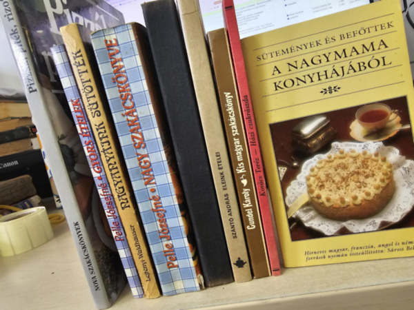 Kovács Teréz, Gundel Károly, Kövi Pál, Pelle Józsefné, Lejtényi-Waldhauser: 9db szakácskönyv, KÖNYVMENTŐ AJÁNLAT: Pizzák, piték, rizottók+ Sütemények és befőttek a nagymama konyhájából+ Házi cukrászda+ Kis magyar szakácskönyv+ Eleink ételei+ Erdélyi lakoma+ Pelle Józsefné nagy szakácskönyve+ Nagyanyáink sütötték+ Gyors ételek antikvár