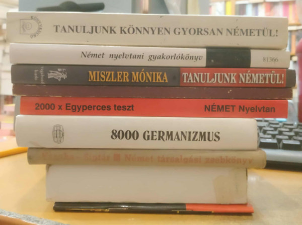 9 db Német nyelvkönyv: Úti kisokos német; Német nyelvtan alapfokon 66 szemléltető kártyával; Német társalgási zsebkönyv; 8000 germanizmus; 2000x Egyperces teszt német nyelvtan antikvár