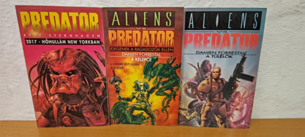Damien Forrestal, Kyle Sternhagen: Predator könyvcsomag könyv