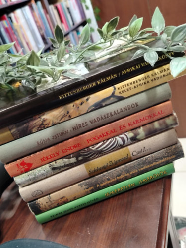 Kittenberger Kálmán Róna István Jékely Endre Széchenyi Zsigmond Cziffra Géza István Szinák János – Veress István: KÖNYVMENTŐ AJÁNLAT, 8 DB. Vadászat. Afrikai vadászkönyv, Kelet-Afrika vadonja, Híres vadászkalandok, Fogakkal és karmokkal, Csui!..., A gemenci bak és más vadászelbeszélések, Ismeretlen ismerősök antikvár