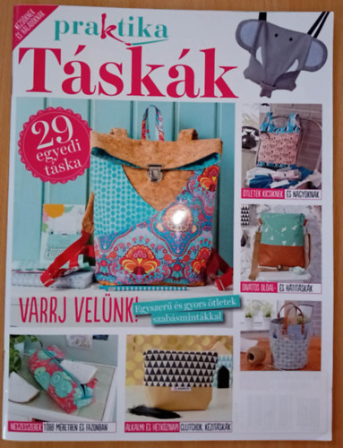 ism: Praktika Táskák antikvár