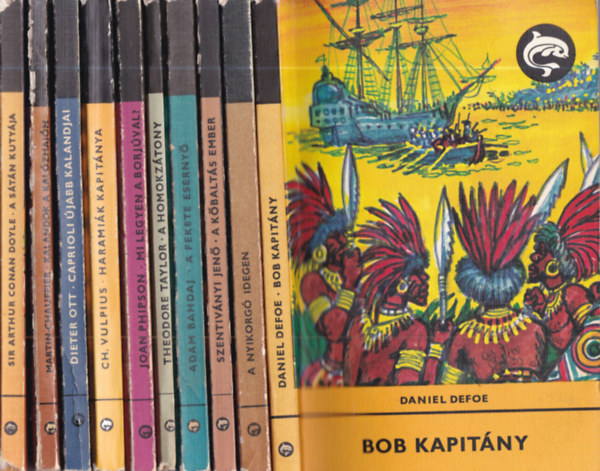 Sir Arthur Conan Doyle, Simone Martin-Chauffier, Dieter Ott, Christian Vulpius, Joan Phipson, Theodore Taylor, Adam Bahdaj, Szentiványi Jenő, Daniel Defoe: 10 db Delfin Könyvek: A sátán kutyája + Kalandok a kalózhajón + Caprioli újabb kalandjai + Haramiák kapitánya + Mi legyen a borjúval? + A homokzátony + A fekete esernyő + A kőbaltás ember + A nyikorgó idegen + Bob kapitány antikvár
