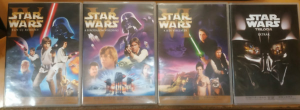 George Lucas, Mark Hamill, Harrison Ford, Carrie Fisher: The Star Wars Trilogy (4 DVD)(Lucasfilm) antikvár