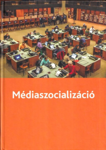 Kósa Éva: Médiaszocializáció antikvár