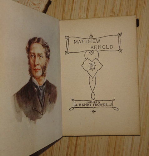Matthew Arnold: Moments with Matthew Arnold antikvár