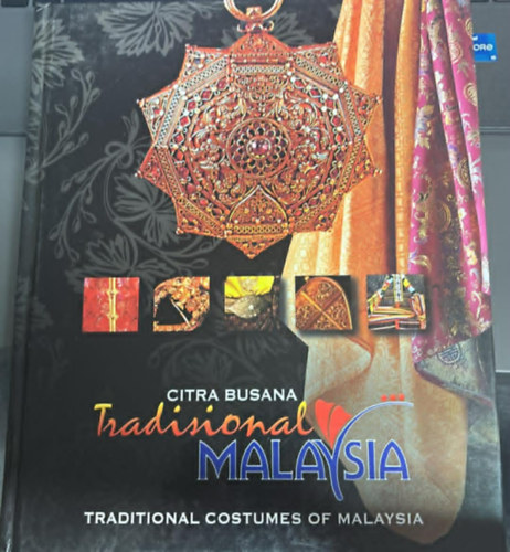 Citria Busana: The Image of Traditional Malaysian Fashion (Malájzia hagyományos öltözködése) antikvár