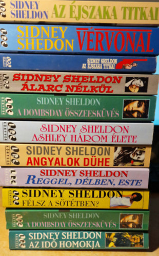 Sidney Sheldon: 11 db Sidney Sheldon könyvek. antikvár