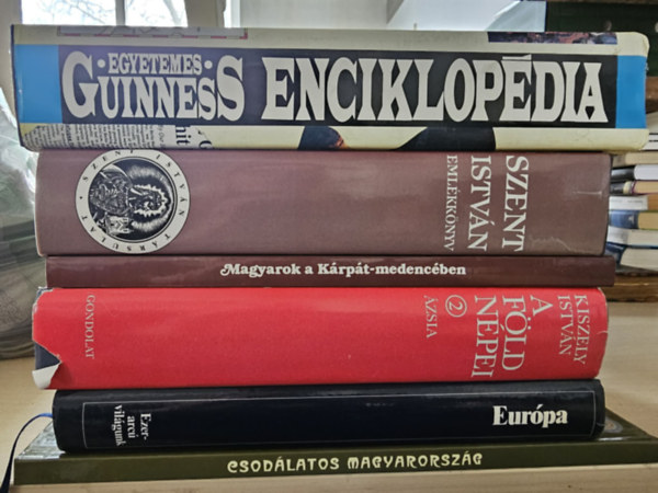 KÖNYVMENTŐ AJÁNLAT: 6db ismeretterjesztő album: Csodálatos Magyarország+ Európa (Ezerarcú világunk) + A Föld népei: Ázsia+ Magyarok a Kárpát-medencében+ Szent István emlékkönyv+ Egyetemes Guinnes enciklopédia antikvár