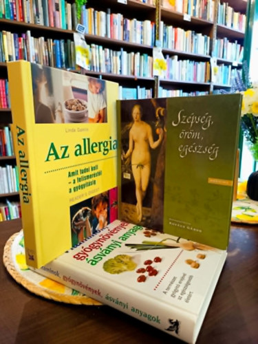Reader's Digest Kiadó Kft., Linda Gamlin: Egészség, életmód könyvcsomag 3 darabos: Vitaminok, gyógynövények, ásványi anyagok, Az allergia, Az allergia, Szépség, öröm, egészség antikvár