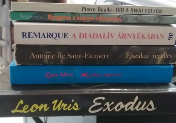Pierre Boulle, Remarque, Antoine de Saint-Exupéry, Leon Uris: 6 db-os KÖNYVMENTŐ AJÁNLAT, háborús regény: Híd a Kwai folyón+ Nyugaton a helyzet változatlan+ A diadalív árnyékában+ Éjszakai repülés+ Mitla-szoros+ Exodus antikvár