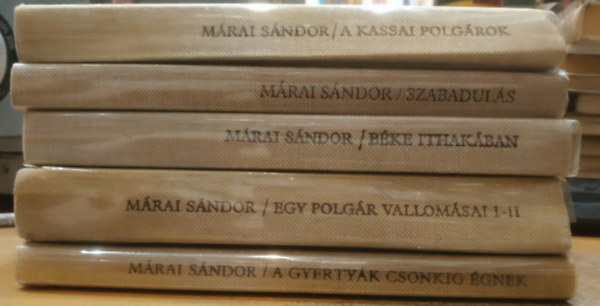 Márai Sándor: 5 db Márai Sándor: A kassai polgárok + Béke Ithakában + Szabadulás + Egy polgár vallomásai I-II. + A gyertyák csonkig égnek antikvár