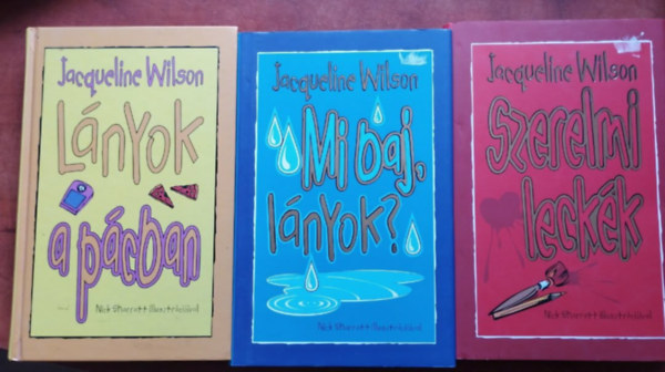 Jacqueline Wilson: 3db Wilson könyv: Szerelmi leckék + Mi baj, lányok? + Lányok a pácban antikvár