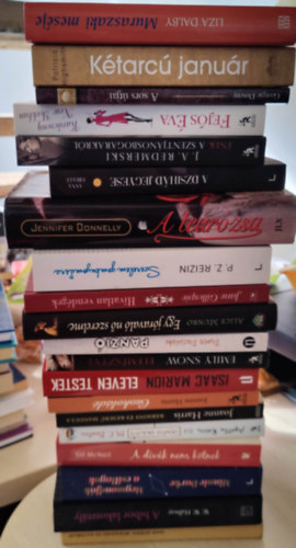 Jane Austen, W. W. Hallway, Minnie Darke, Gil McNeil, M. C. Beaton, Joanna Harris, Isaac Marion, Emily Snow, Piotr Pazinski, Alice Munro, JANE GILLESPIE, P. Z. Reizin, Jennifer Donnelly, Anna Erelle, J. A. Redmerski, Fejős Éva, Georgie Downy, Patricia Highsmith, Liza Dalby: 20db-os romantikus könyvcsomag könyv