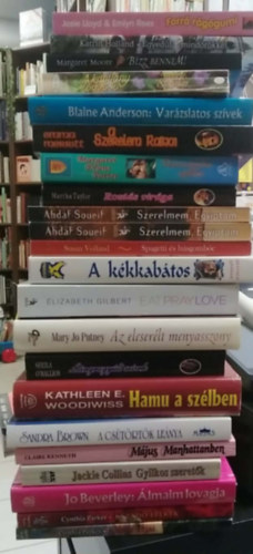Cynthia Parker, Jo Beverley, Jackie Collins, Claire Kenneth, Sandra Brown, Kathleen E. Woodiwiss, Sheila O'Hallion, Mary Jo Putney, Elizabeth Gilbert, Heather Graham, Susan Volland, Ahdaf Soueif, Martha Taylor, Margaret Evans Porter, Emma Merritt, Blaine Anderson, Michele Stegman, Margaret Moore, Katrin Holland, Josie Lloyd - Emlyn Rees: 21 db-os KÖNYVMENTŐ AJÁNLAT, romantika: Forró rágógumi+ Egyedül... mindörökké+ Bízz bennem!+ A kapitány kedvese+ Varázslatos szívek+ A szerelem rabjai+ Tisztességtelen ajánlat+ Rontás virága+ Szerelmem, Egyiptom 1-2.+ Spagetti és húsgombóc+ A kékkabátos+ antikvár